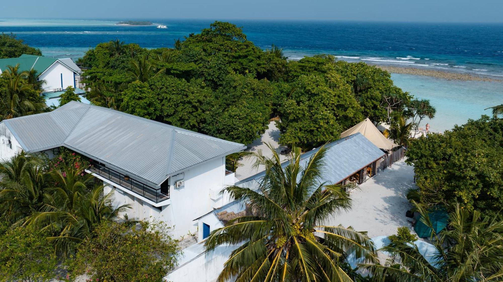 Tranquila Beach Hotel Rasdhoo Exterior foto