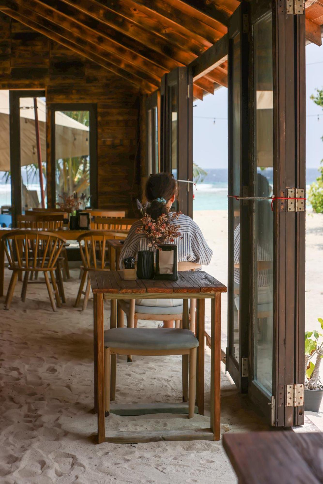 Tranquila Beach Hotel Rasdhoo Exterior foto